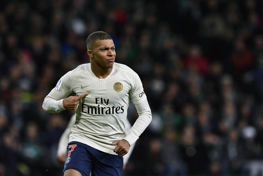 错怪斯洛特了！维拉上半程对阵BIG6赢了5支球队，只输给了利物浦